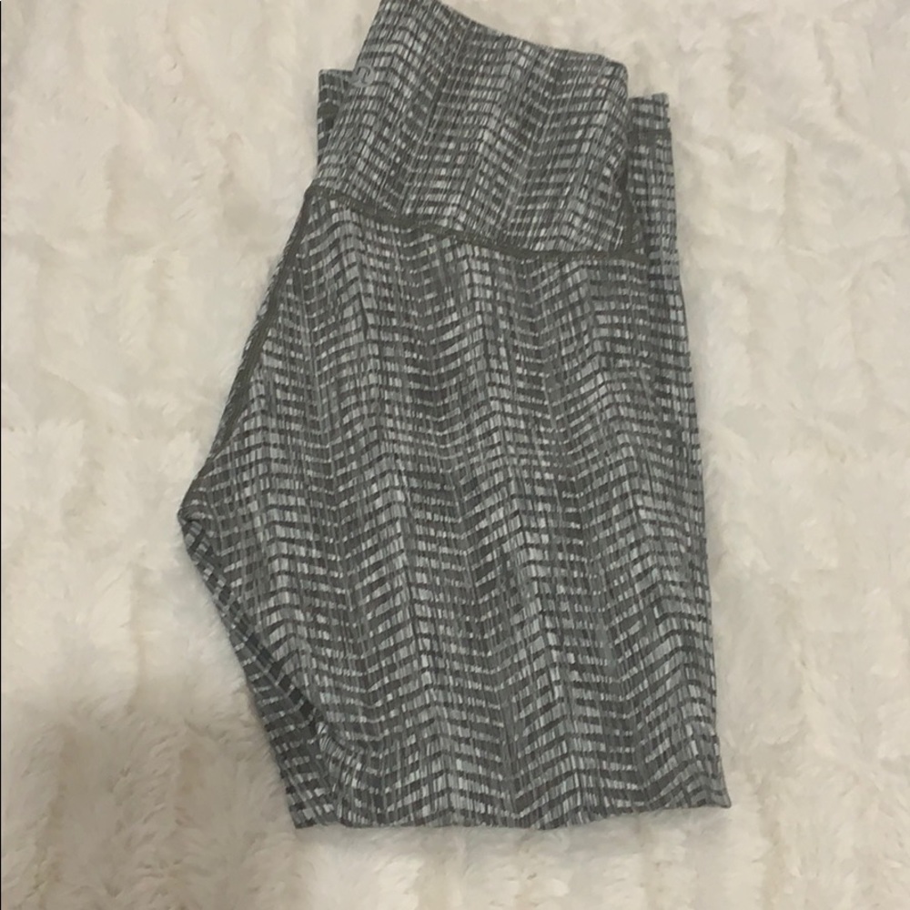 Lululemon wunder under crop